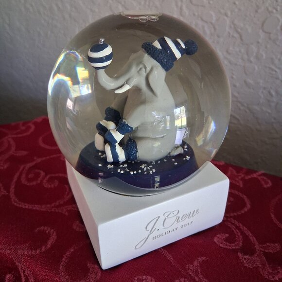 J. Crew Holiday 2017 Collectible Snow Globe - Picture 5 of 10